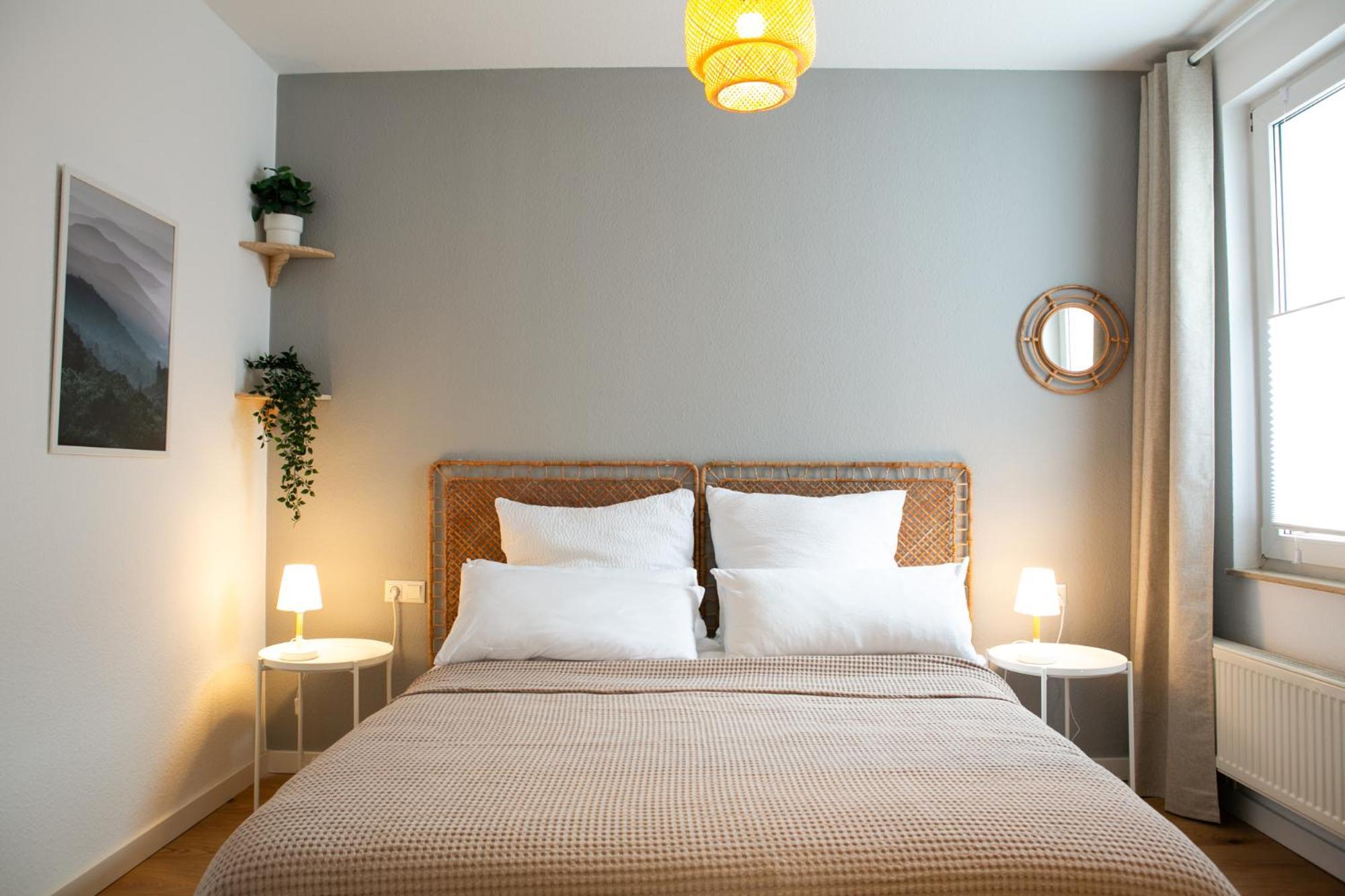 2 Zimmer, Bett Und Schlafsofa, Balkon, Waschmaschine L Apartment
